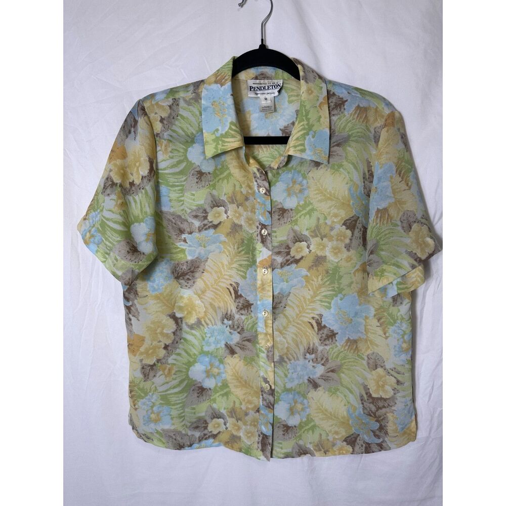 Pendleton Women's Lightweight Tropical Women's Button Down Top, Size 10